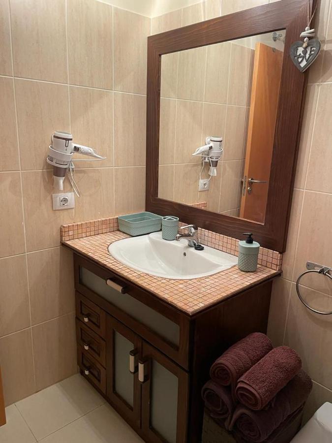 Vivienda Ubuntu Apartment Los Llanos De Aridane Exterior photo